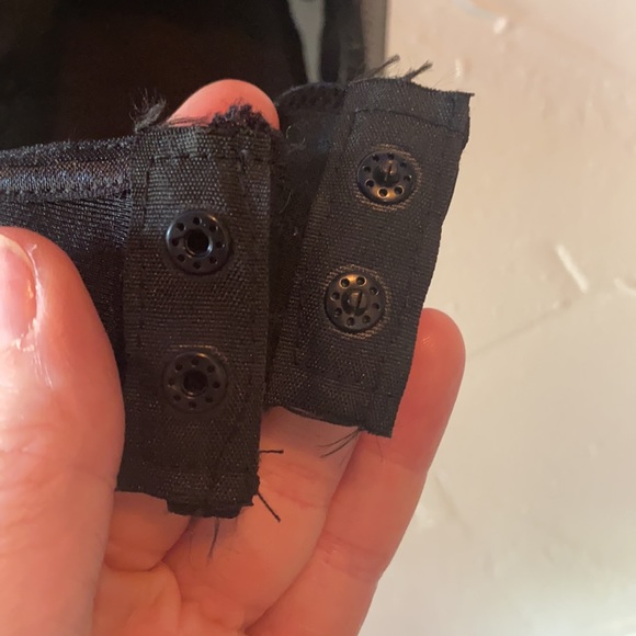 Black thong onzie with wired bra - Picture 7 of 7